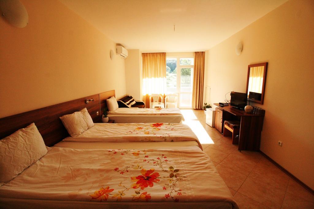 Hotel Marant Sozopol Exterior photo